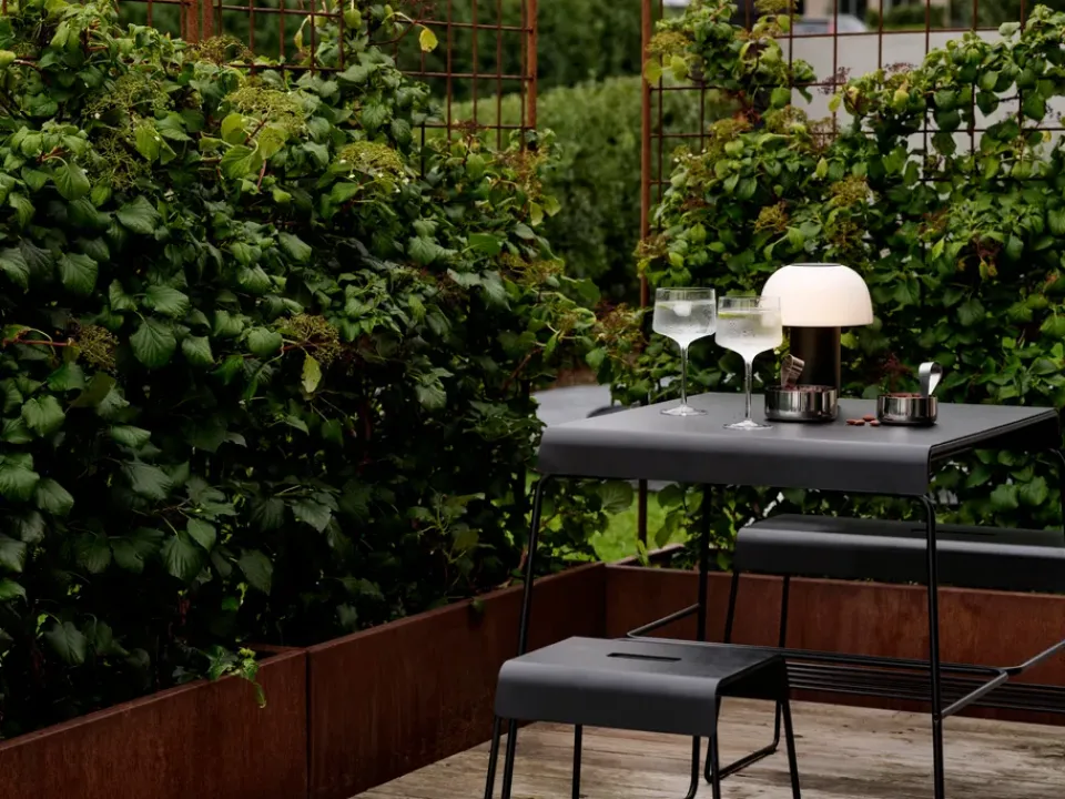 Discount Zone Denmark A-café table outdoor, Black