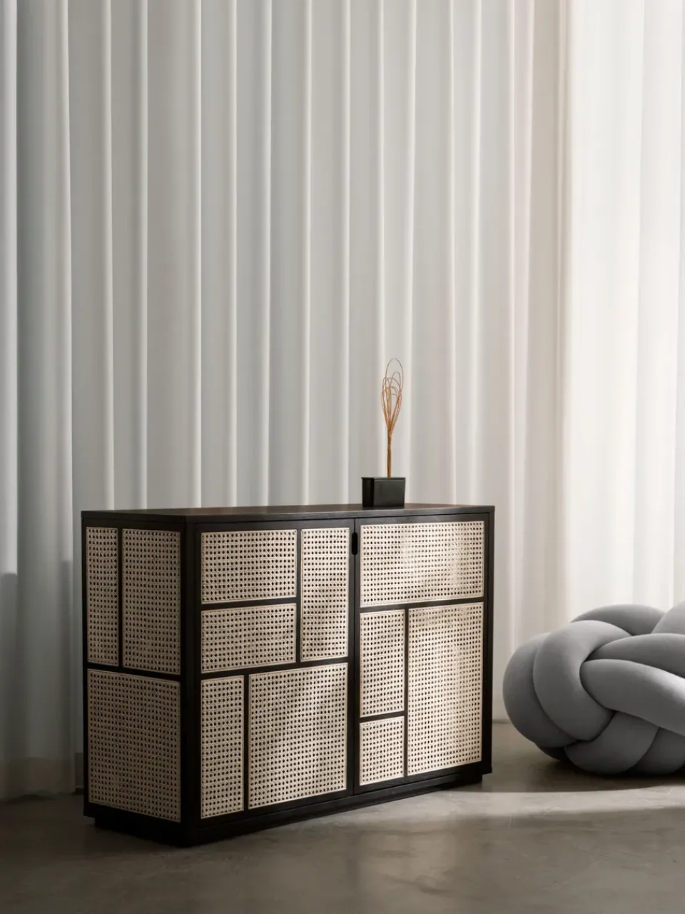 Online Design House Stockholm Air side table, Black