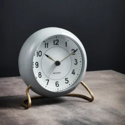 Mantel & Table Clocks^Arne Jacobsen Clocks AJ Station clock 12 cm, grey-white GreyWhite