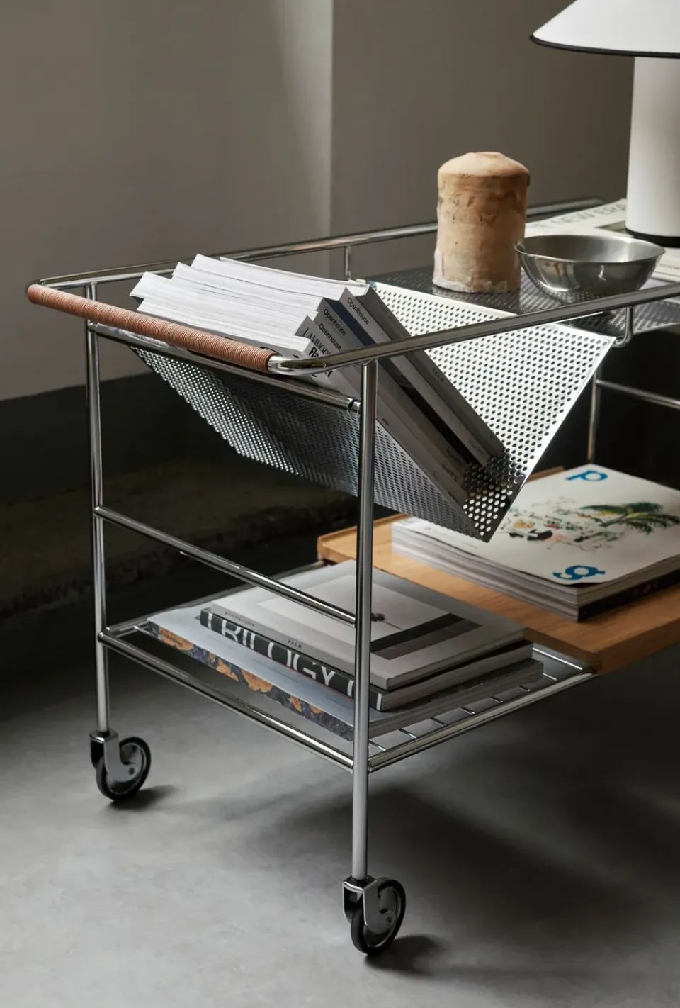 Discount &Tradition Alima storage trolley varnished oak, Chrome & lacquered oak BrownSilver-coloured