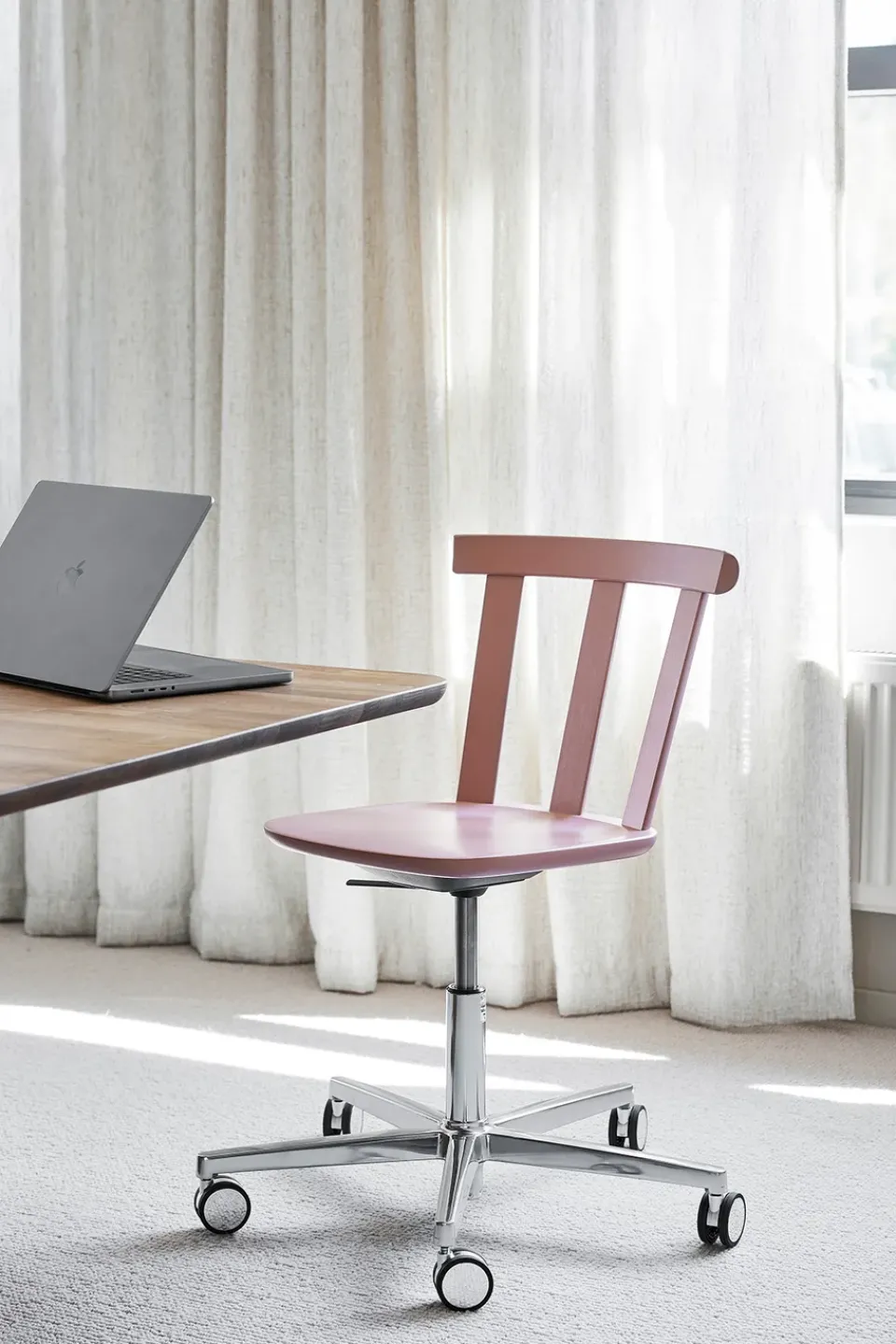 Stolab Alt chair swivel base upholstered seat birch, Vidar 4, 633 -mauve 27 Pink