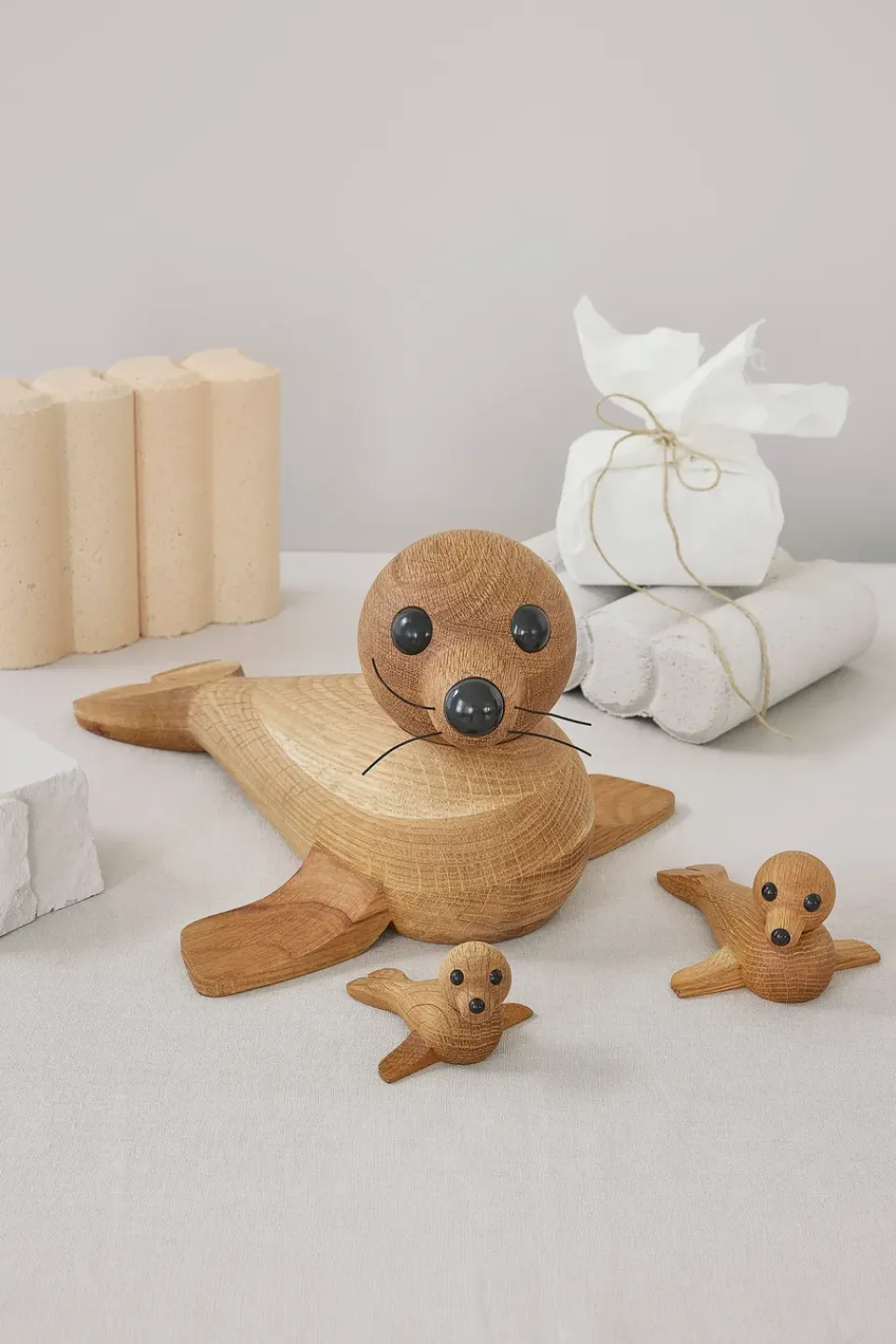 Sale Spring Copenhagen Anaana seal decoration 17 cm, Oak Beige
