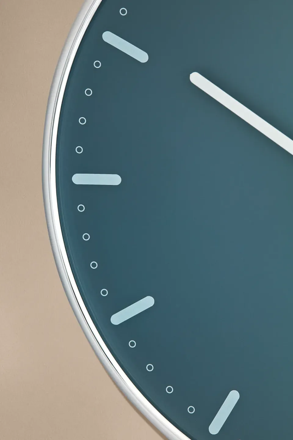 Arne Jacobsen Clocks Arne Jacobsen City Hall, , Ø29 cm Blue