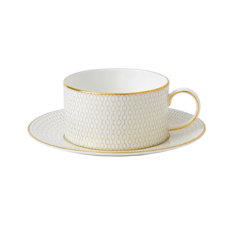 Teacups^Wedgwood Arris teacup with saucer, White