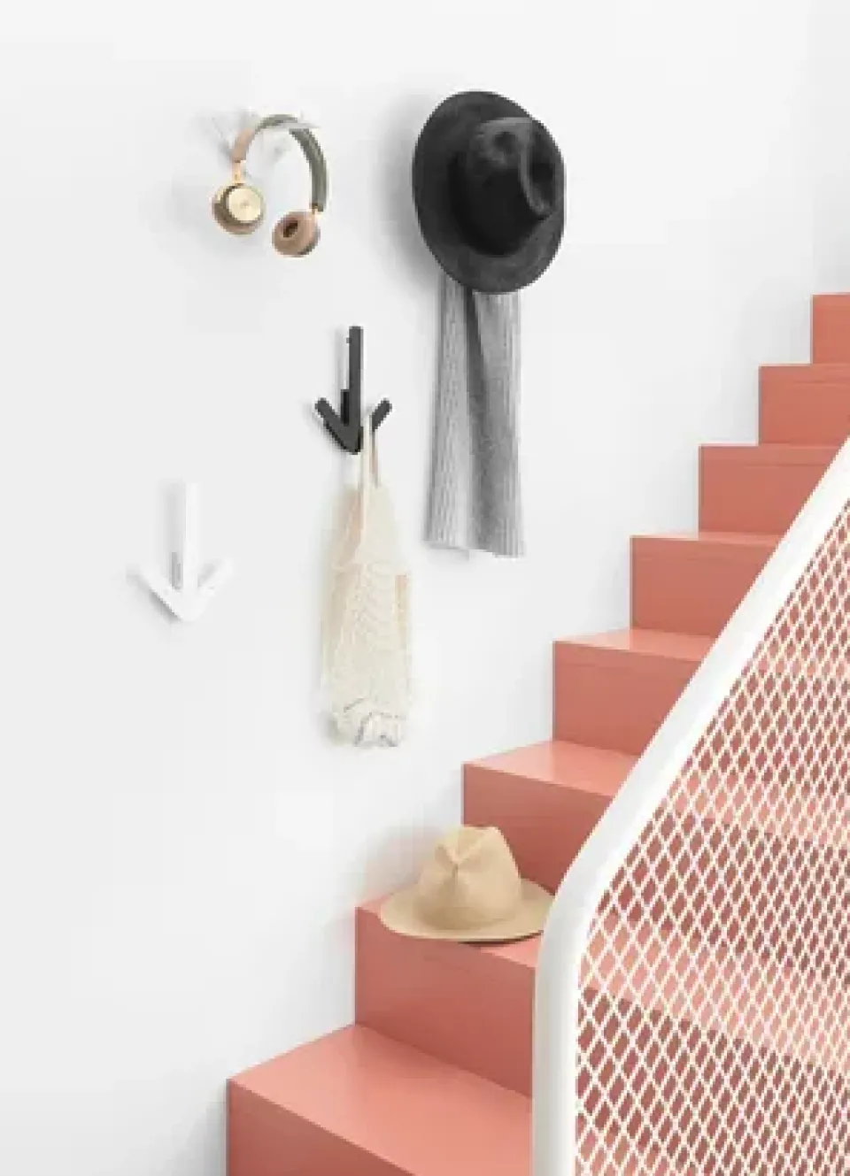 Hot Design House Stockholm Arrow hanger, White