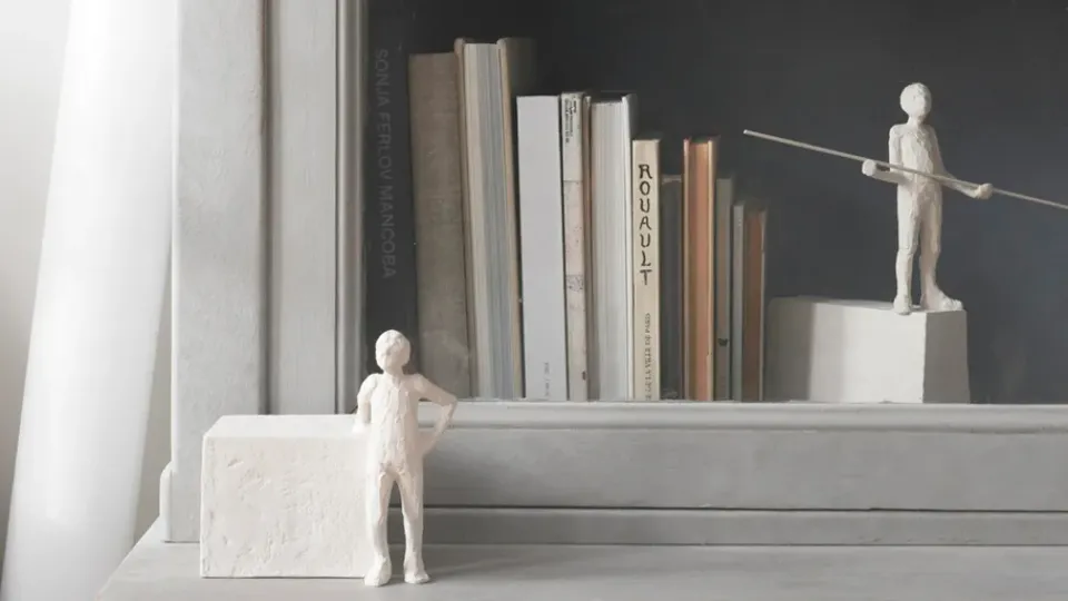 Sculptures & Porcelain Figurines^Kähler Astro sculpture, Sagittarius White
