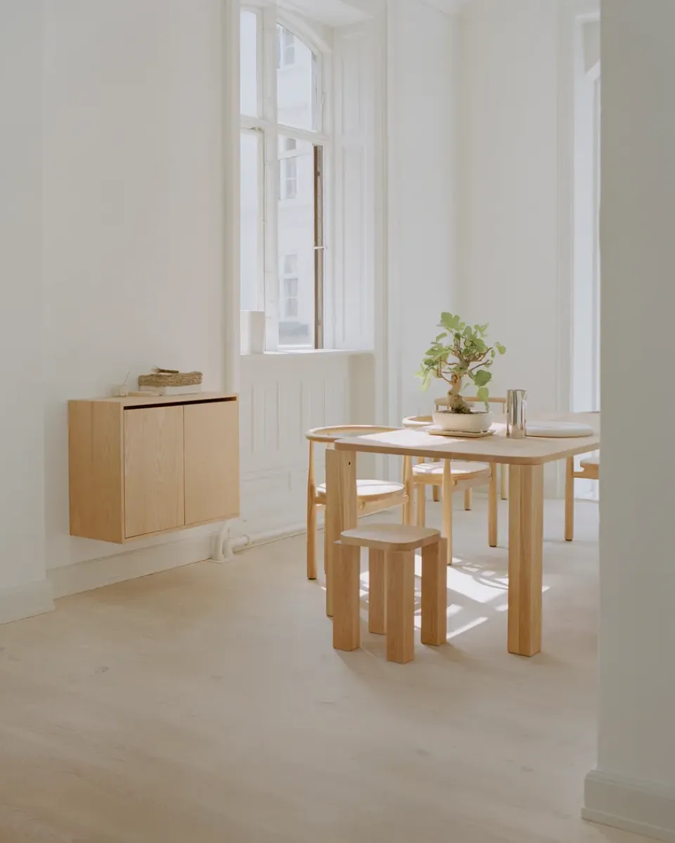 Online New Works Atlas stool, Natural Oak Brown