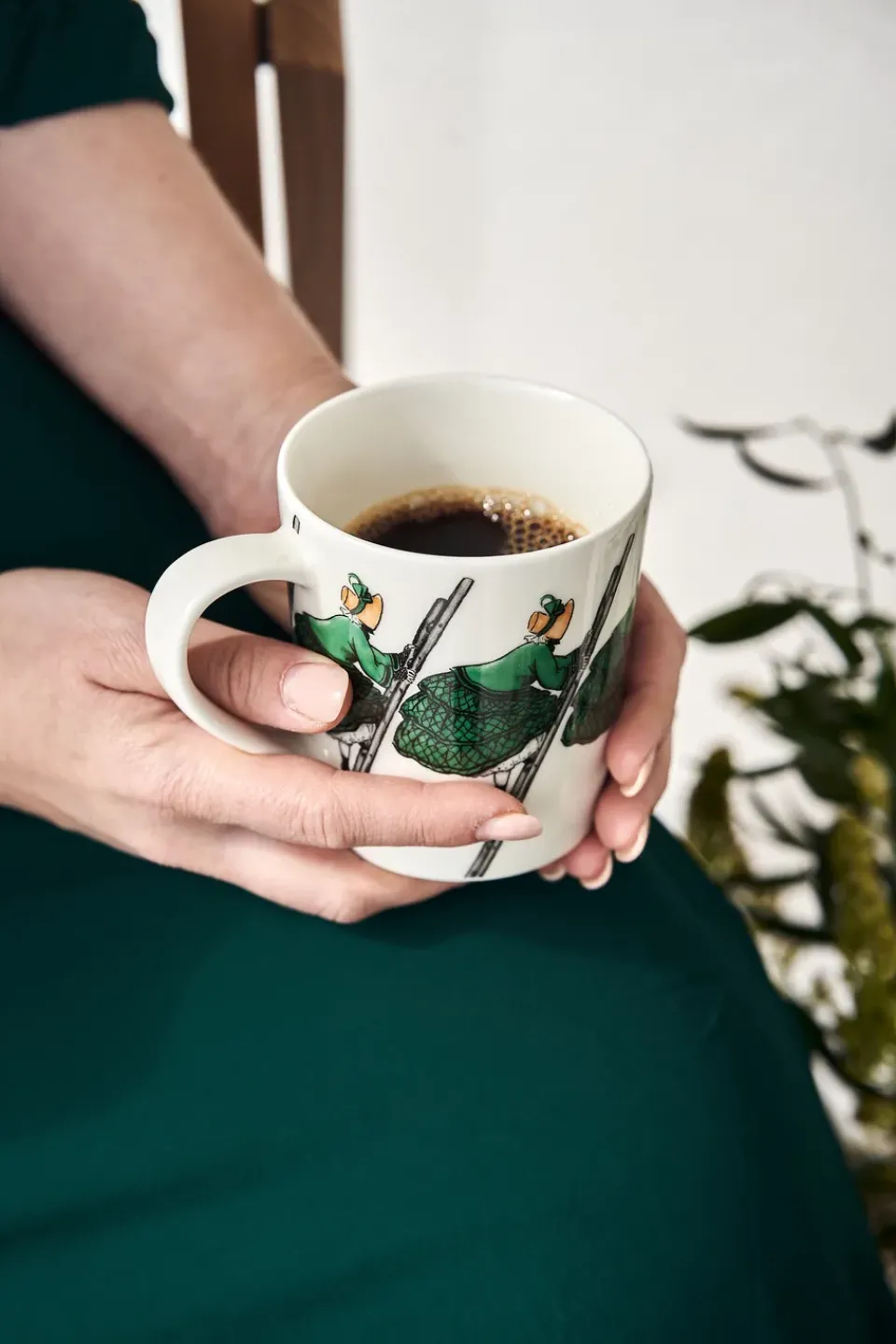 Coffee Cups^Design House Stockholm Aunt mug with handle, 40 cl Green