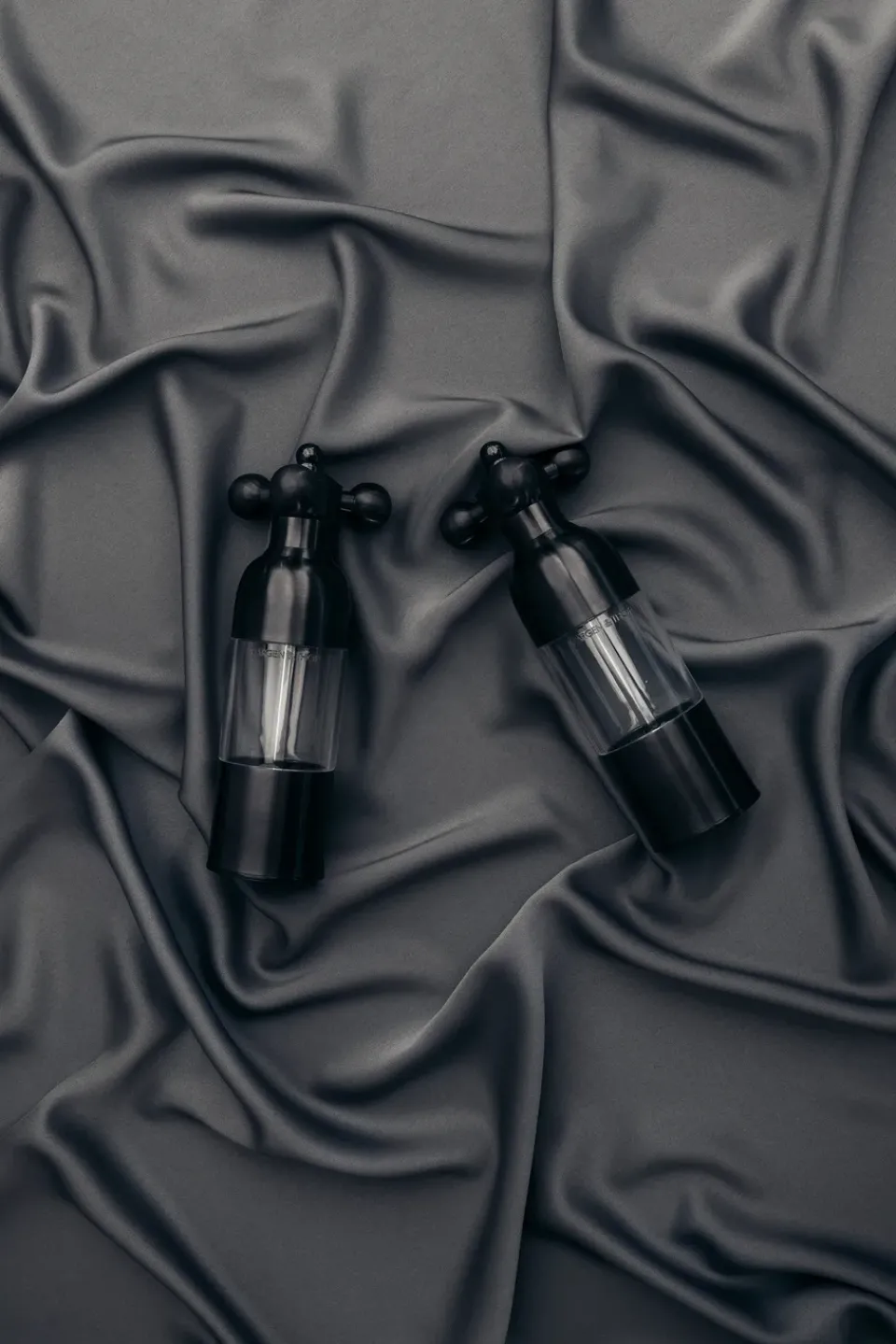 Outlet Vargen & Thor Axia salt- and pepper mill set, Matt Black