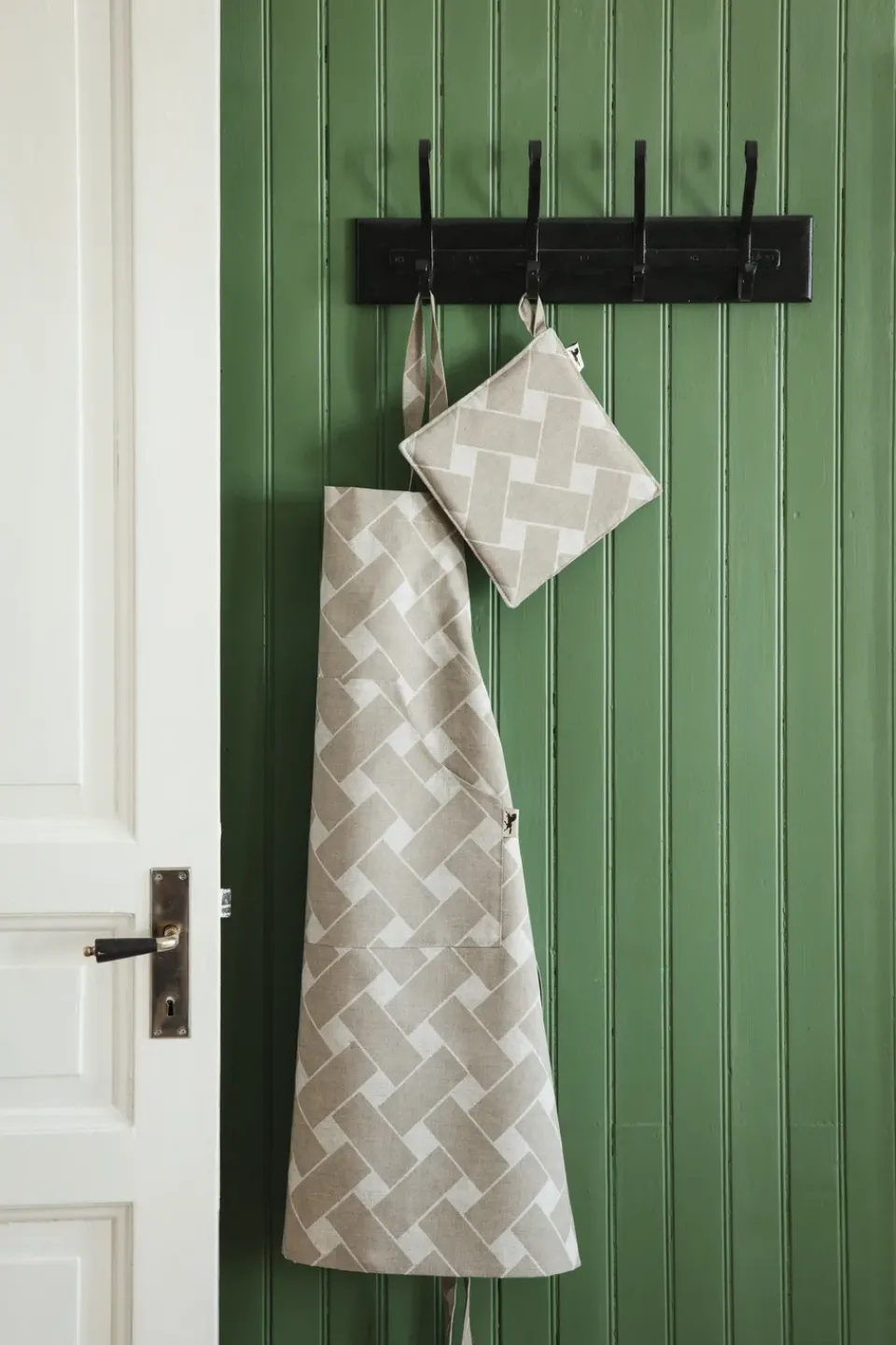 Aprons^Almedahls Basket XL apron, Natural taupe Beige