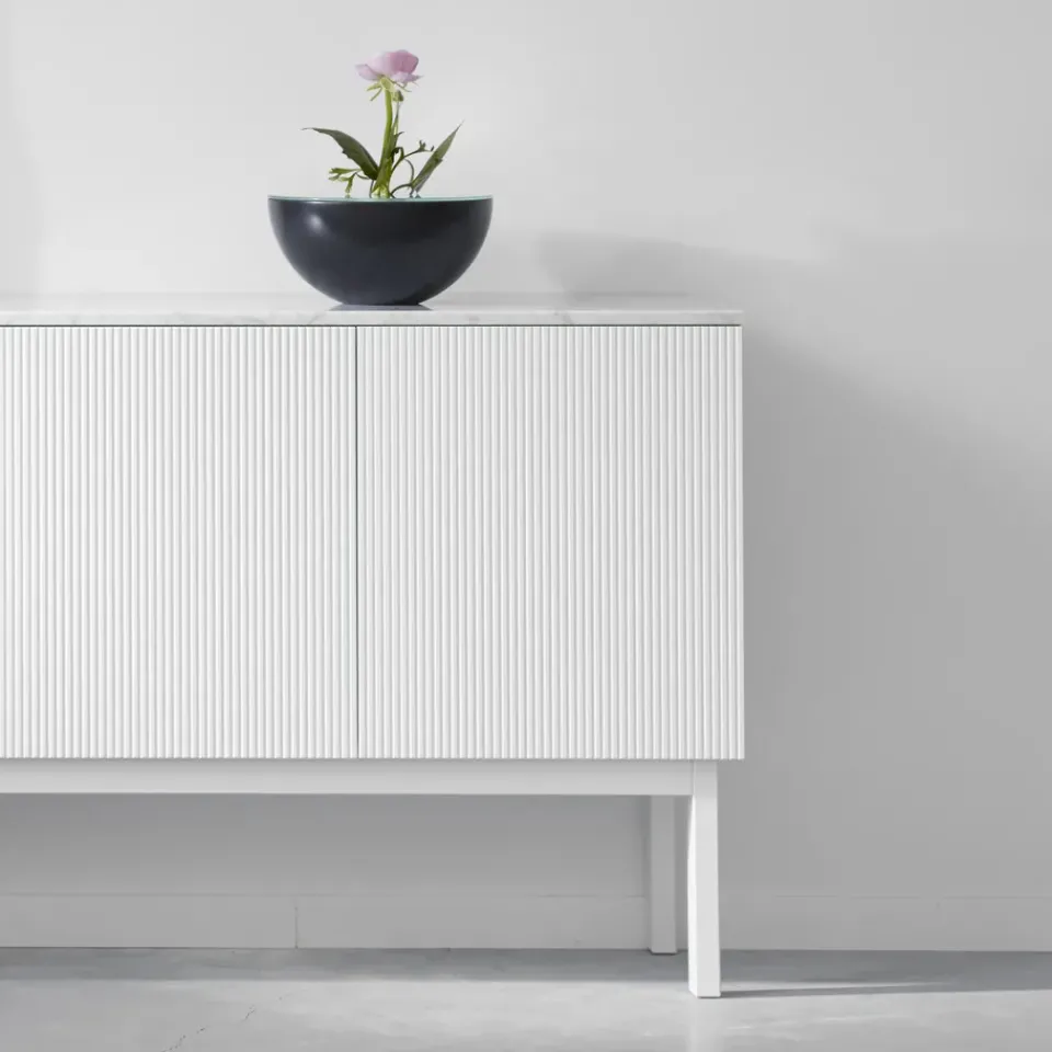 New A2 Beam side table, lacquer, base, tabletop in carrara marble White