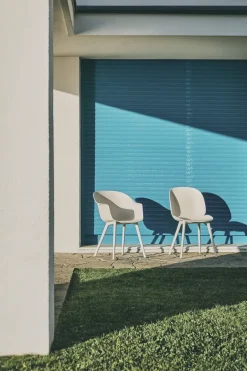 Outlet GUBI Beetle Dining Outdoor chair, Alabaster White
