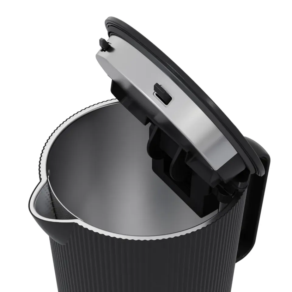 New Georg Jensen Bernadotte kettle, Black