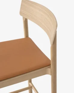 Bar Stools^&Tradition Betty TK14 Counter Chair 65 cm, Noble leather cognac-lacquered solid oak BeigeBrown