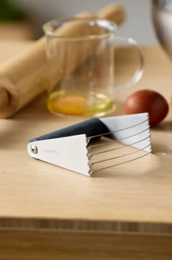 Blomsterbergs pastry blender, Grey-steel Silver-coloured