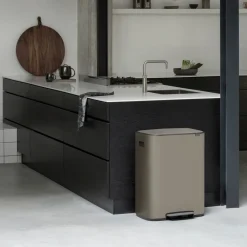 Best Brabantia Bo pedal bin 60 L, Platinum Grey