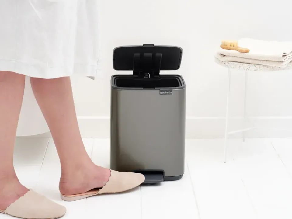 Brabantia Bo pedal bin 7 L, Platinum Grey
