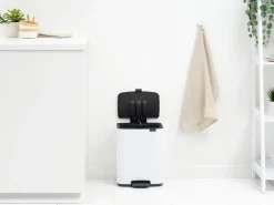 Brabantia Bo pedal bin 12 L, White