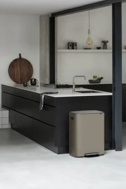 Best Brabantia Bo pedal bin 2x30 L, Platinum Grey