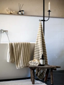 Discount Tell Me More Bonnie bath towel 70x140 cm, Beige