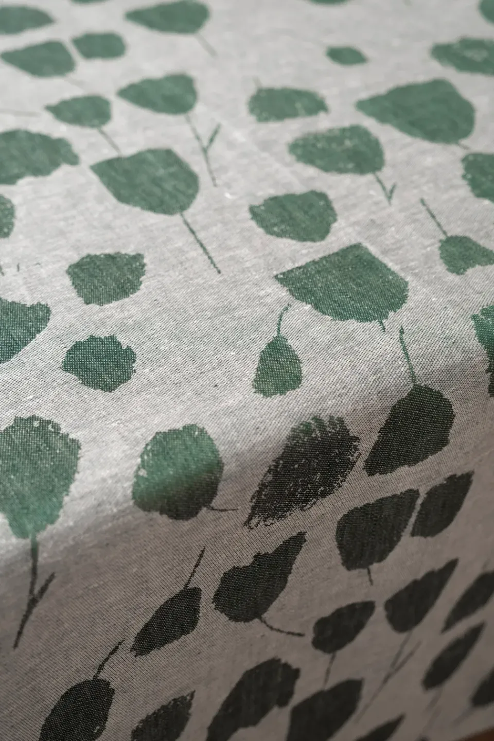 Sale Fine Little Day Bouquet table cloth 147x250 cm, -off-white Green