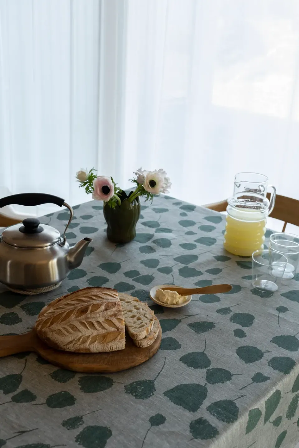 Sale Fine Little Day Bouquet table cloth 147x250 cm, -off-white Green