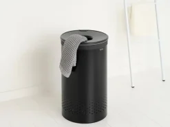 Brabantia laundry basket plastic lid 60 L, Matte Black
