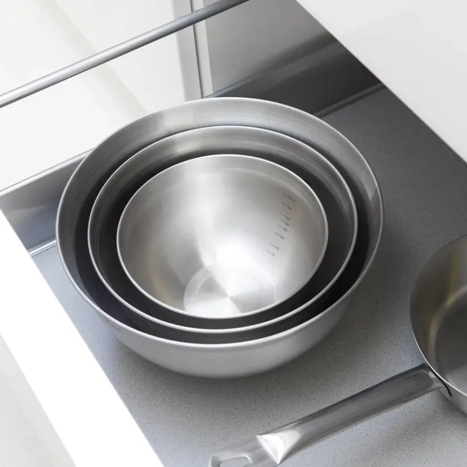 Clearance Brabantia mixing bowl, black 1.6 l Silver-colouredBlack