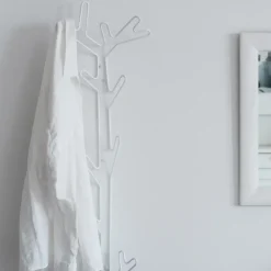 Maze Branch hanger, White
