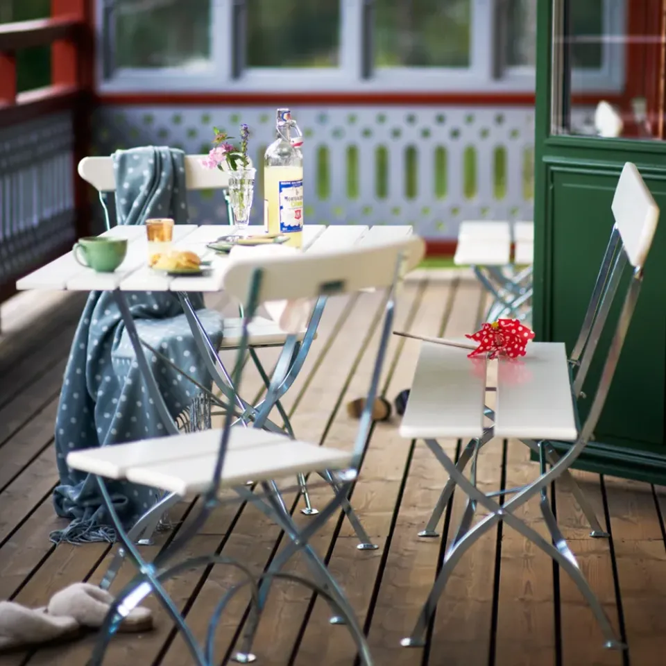 Discount Grythyttan Stålmöbler Bryggeri chair, lacquer oak-hot-dip galvanized White