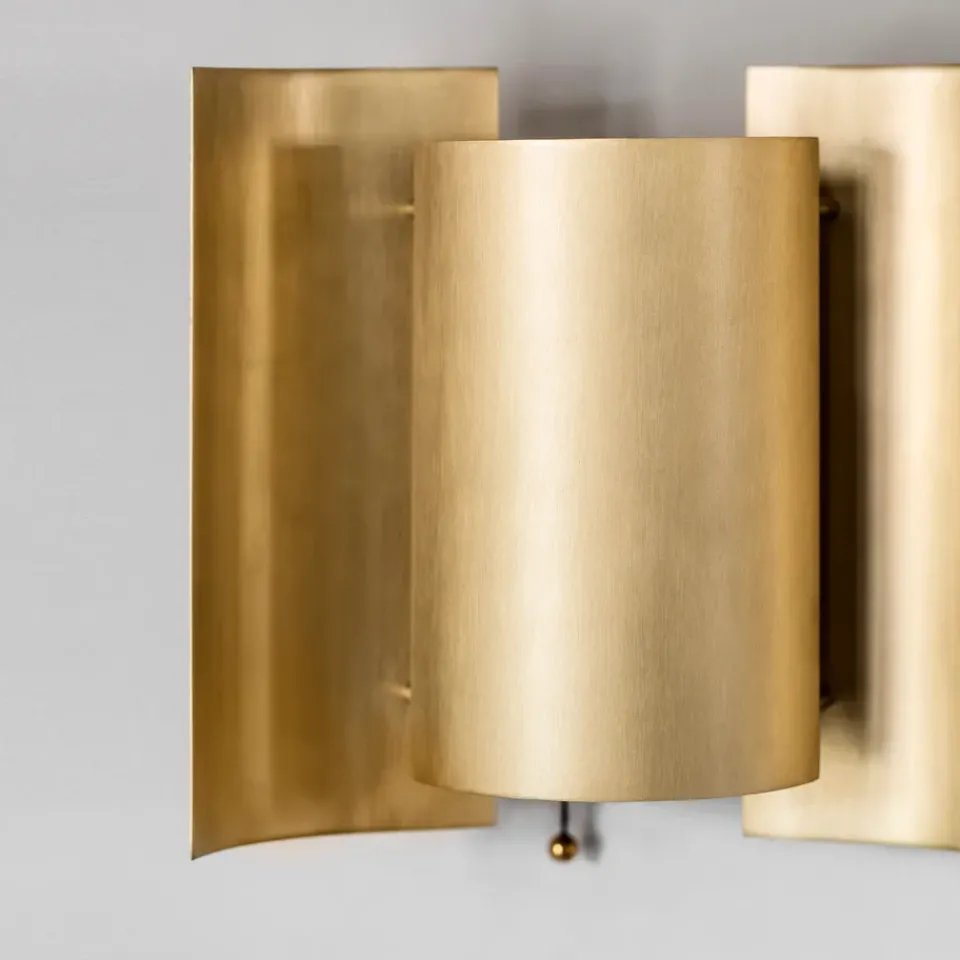 Outlet Northern Butterfly wall light, brass YellowGold-coloured