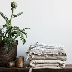 Outlet Tell Me More Calma throw 140x200 cm, Beige