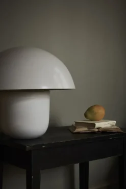 Desk & Table Lamps^Olsson & Jensen Carl-Johan table lamp Ø50 cm, White