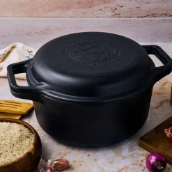Saucepan Sets^Victoria Cast iron Dutch oven and grill pan, pre-seasoned, 2-piece Black