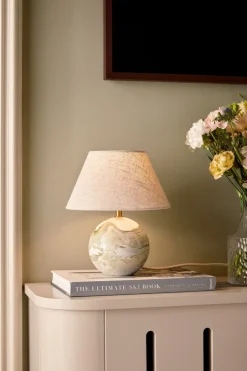 New Globen Lighting Castello 24 table lamp, Green