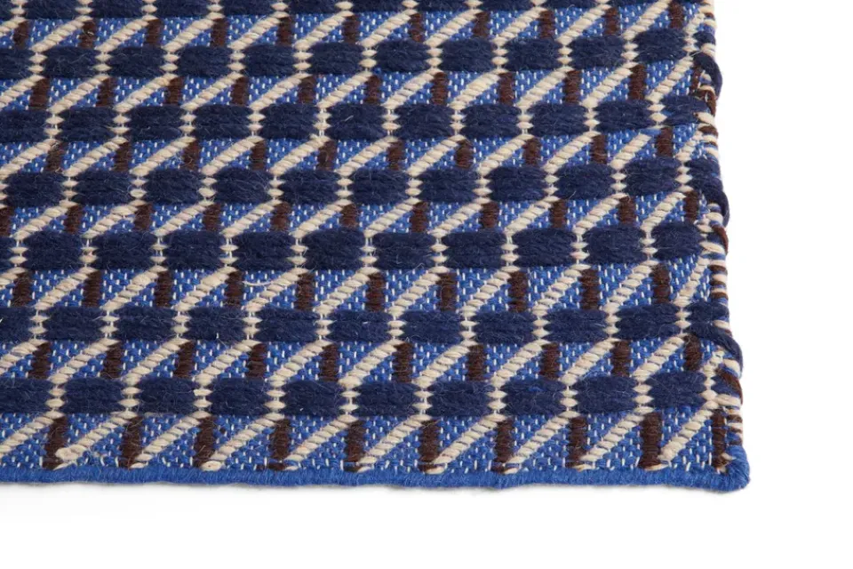 Clearance HAY Channel rug, Blue-white 140x200 cm BlueWhite