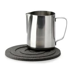 Outlet Born In Sweden Circle round trivet Ø20 cm, Black