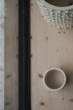 Garden Details & Accessories^DBKD Cloudy flower pot vanilla, Mini Ø15 cm White