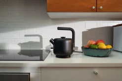 Hot Fellow Clyde electric kettle 1.5 L, Matte Black