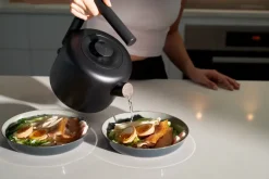 Hot Fellow Clyde electric kettle 1.5 L, Matte Black