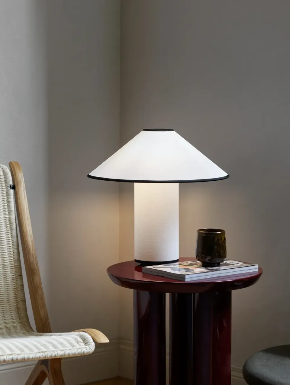 Desk Lamps^&Tradition Colette ATD6 table lamp, Black & White WhiteBlack