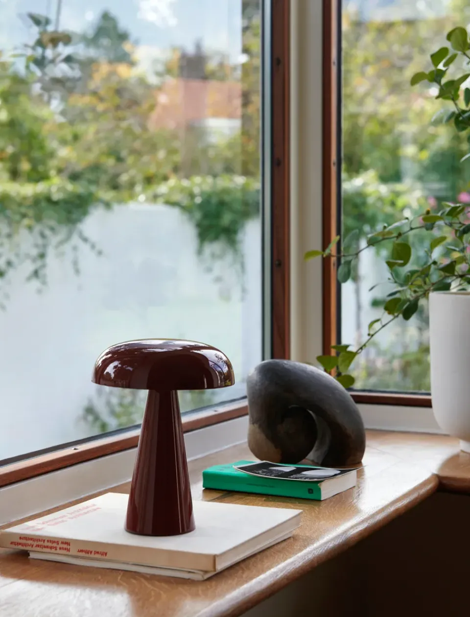 Desk Lamps|Bedside Lamps^&Tradition Como portable table lamp SC53, brown Red