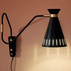 Warm Nordic Cone wall lamp, noir, brass details Black
