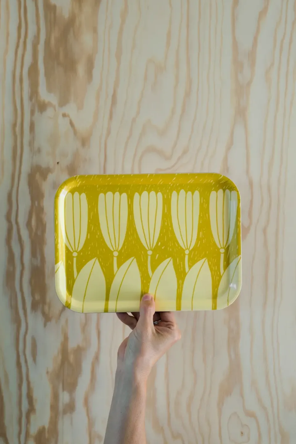Clearance Fine Little Day Crocus tray 20x27 cm, Yellow