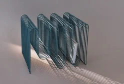 Magazine Racks^AYTM Curva newspaper stand, Dusty Blue