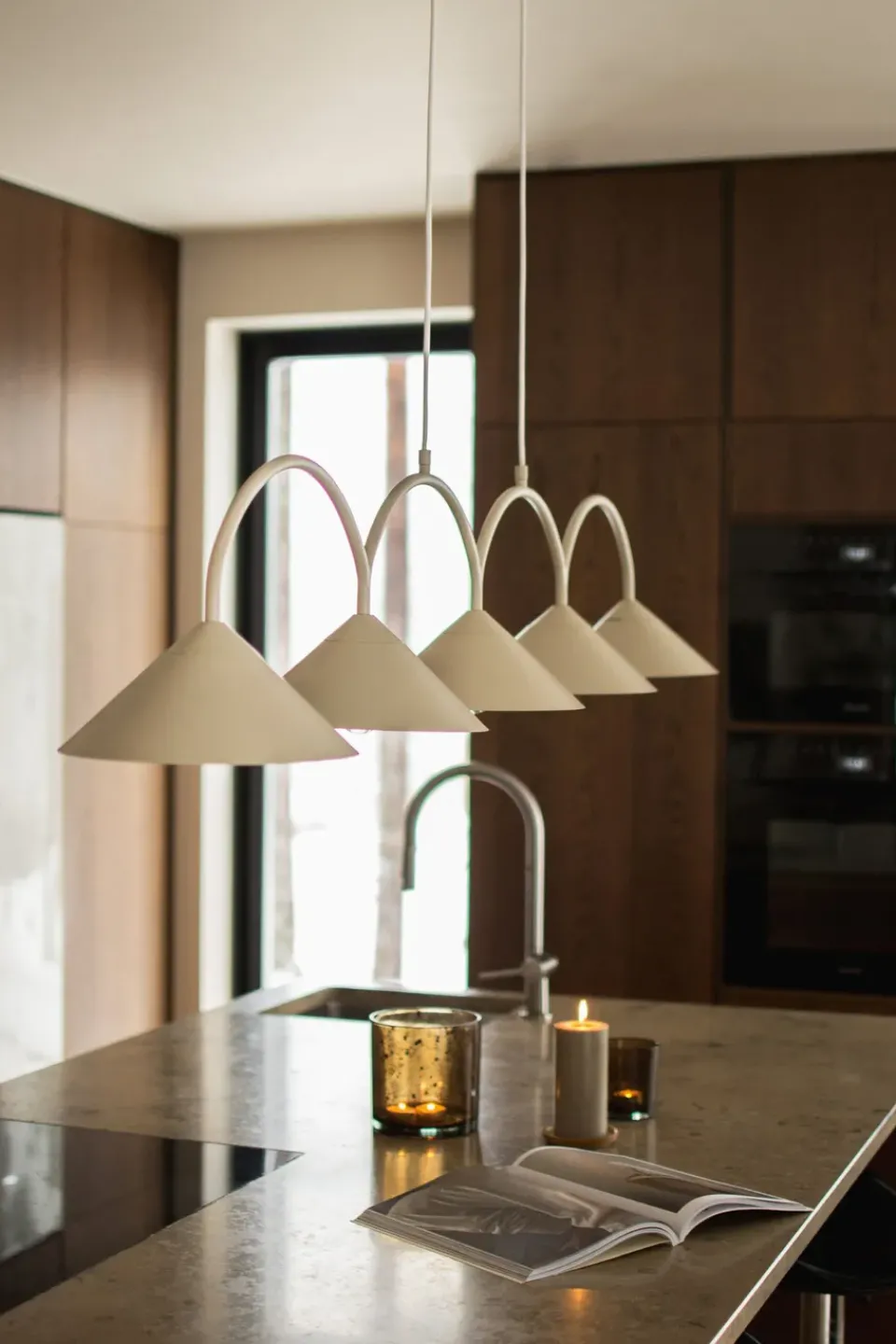 Outlet Globen Lighting Curve pendant lamp 5, Beige