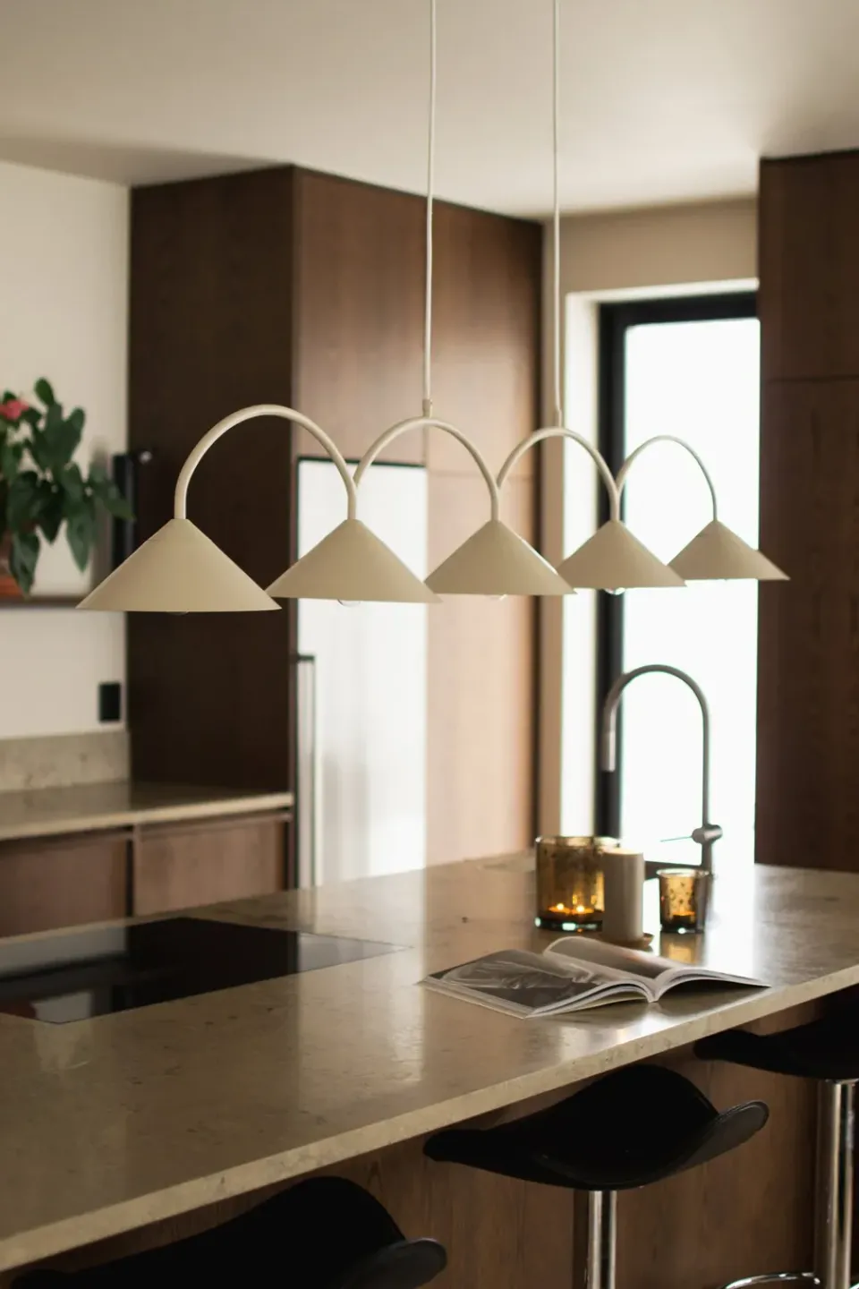 Outlet Globen Lighting Curve pendant lamp 5, Beige