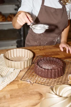 Online Nordwik Daisy cake mold nonstick, Gold Gold-coloured