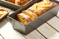 Cookie/Biscuit Cutters & Cake Tins^De Buyer bread- and baking tray, 25 cm Black