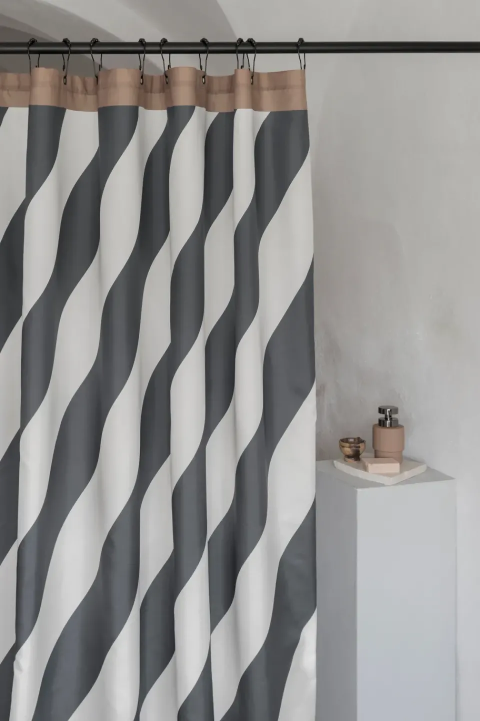 Shower Curtains^Mette Ditmer Diagonal shower curtain 150x200 cm, Dark Grey